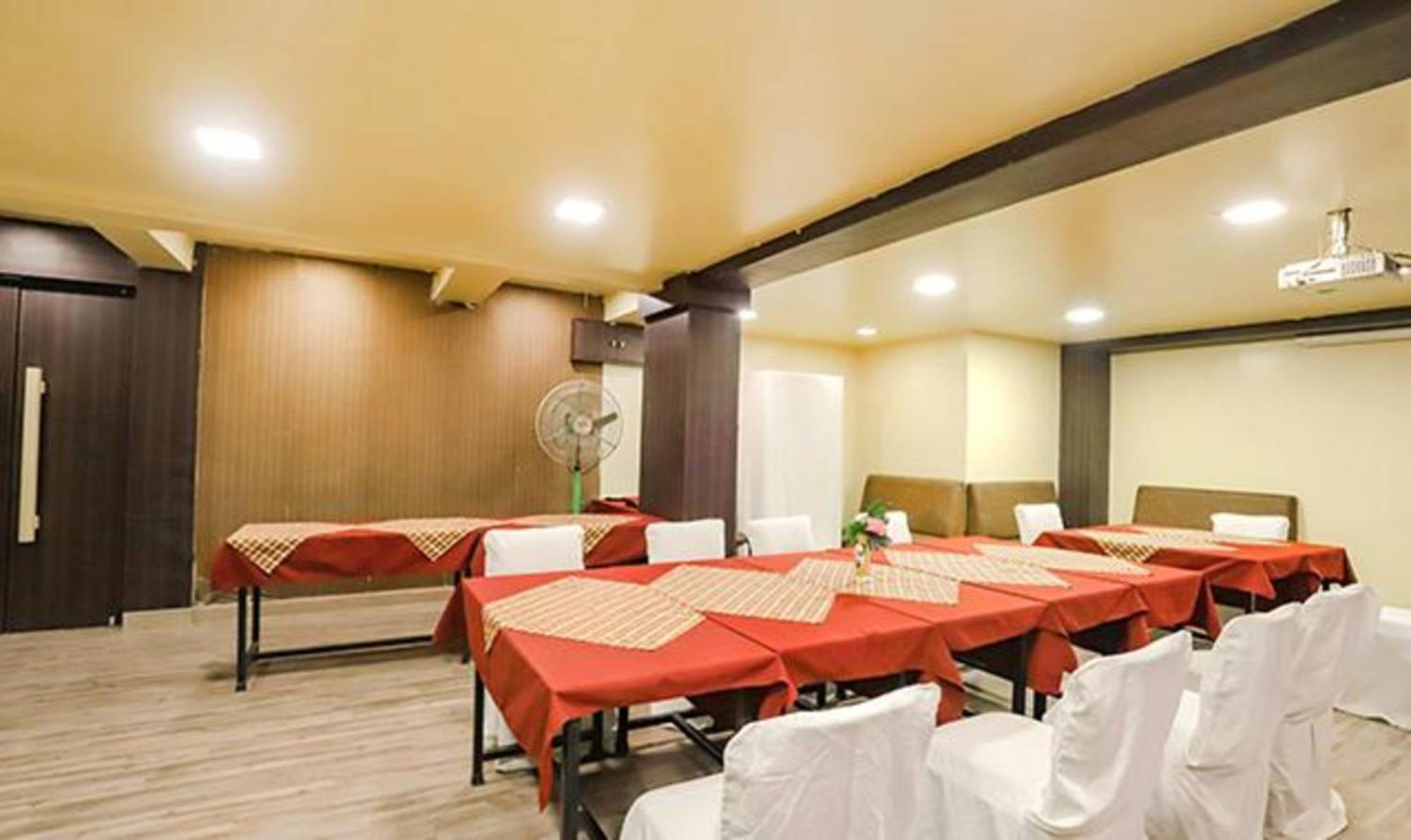 Fabhotel Parashar ナーグプル エクステリア 写真