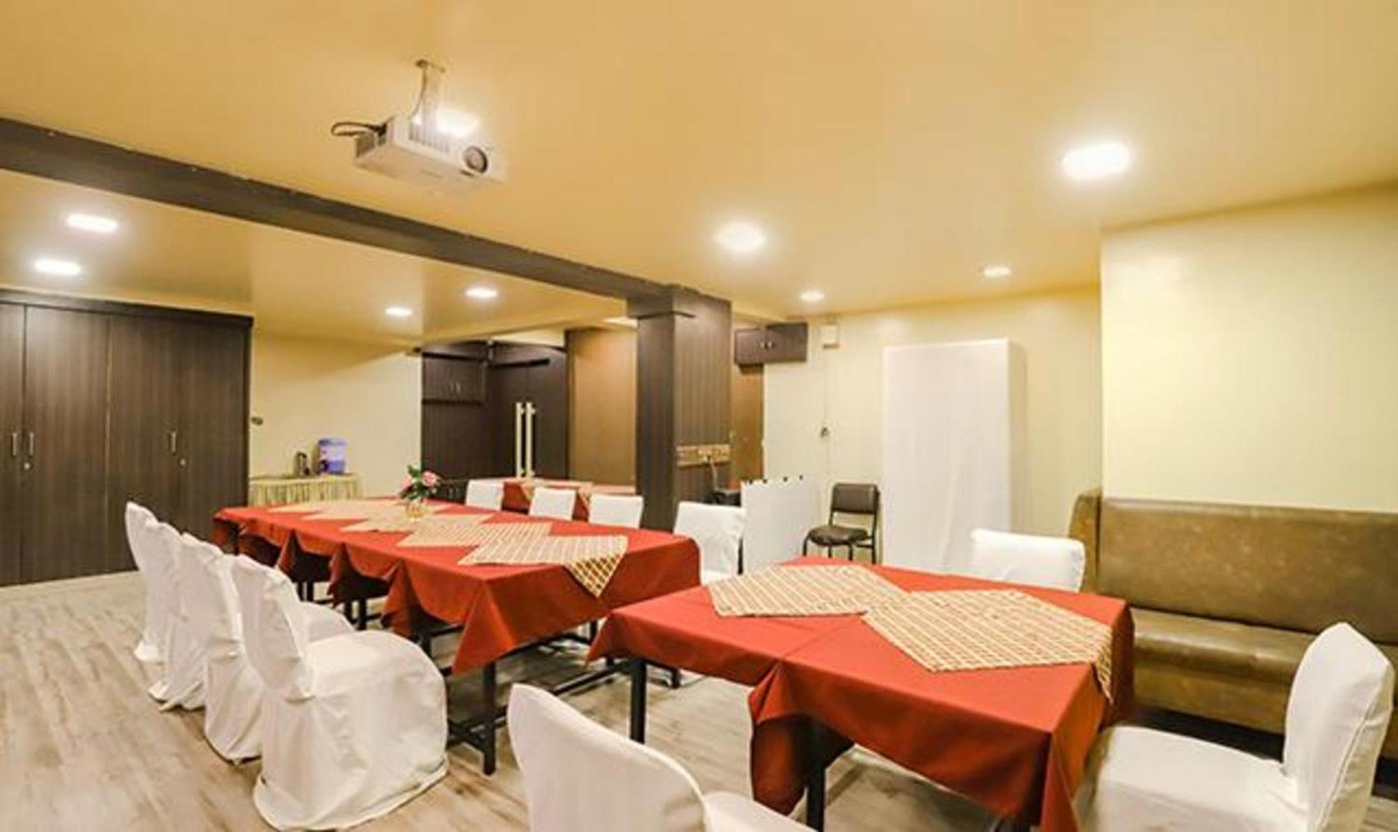 Fabhotel Parashar ナーグプル エクステリア 写真